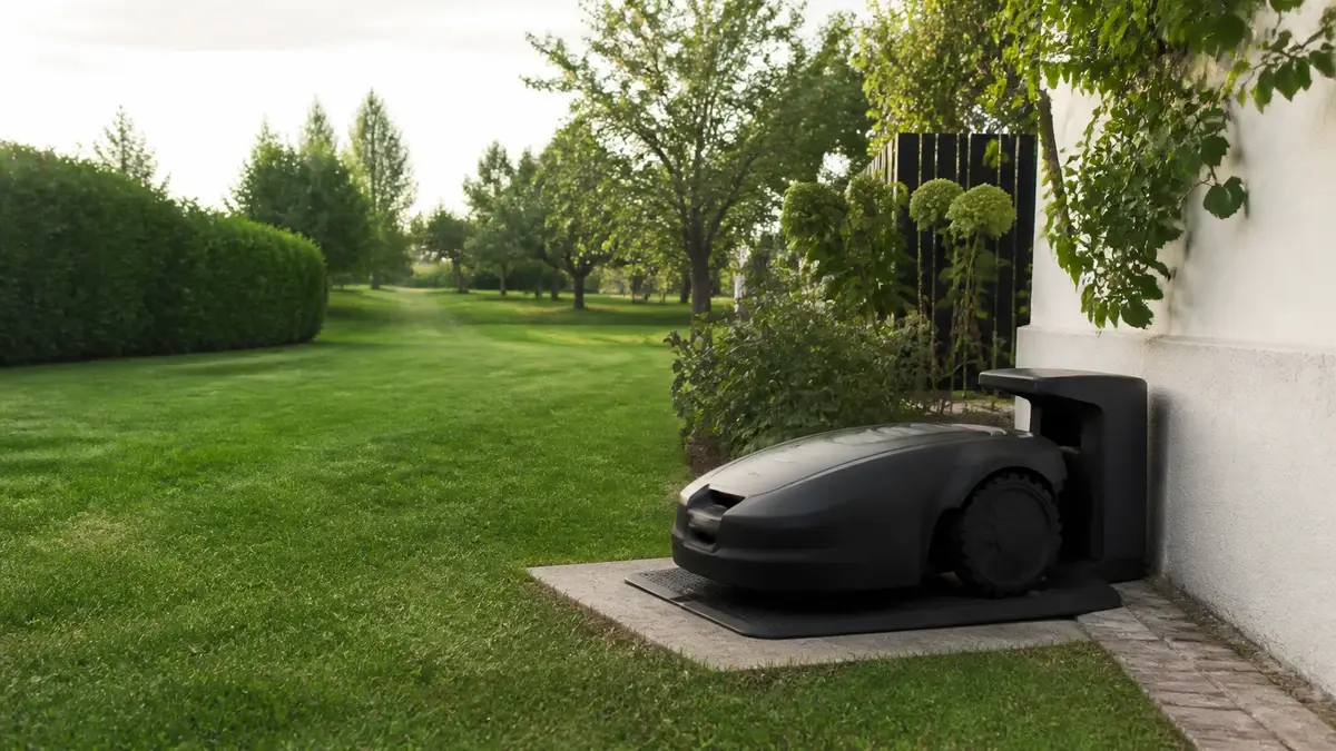 Robotplæneklipper til stor have